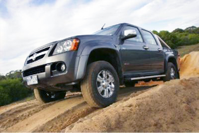 Have crew; will travel: Review the Holden Colorado - it can get you there.