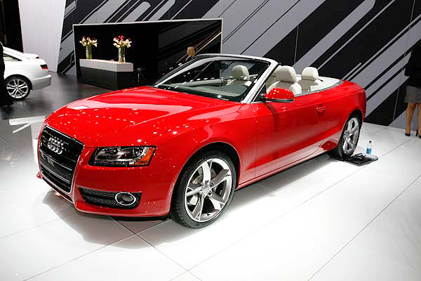 Stop drooling over the Audi S5 Cabriolet - you'll ruin your keyboard.