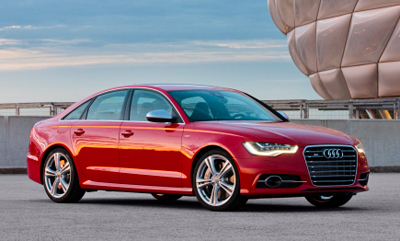 Unmistakably Audi, the smooth lines of the new Audi S6 Sedan are free flowing and elegant.