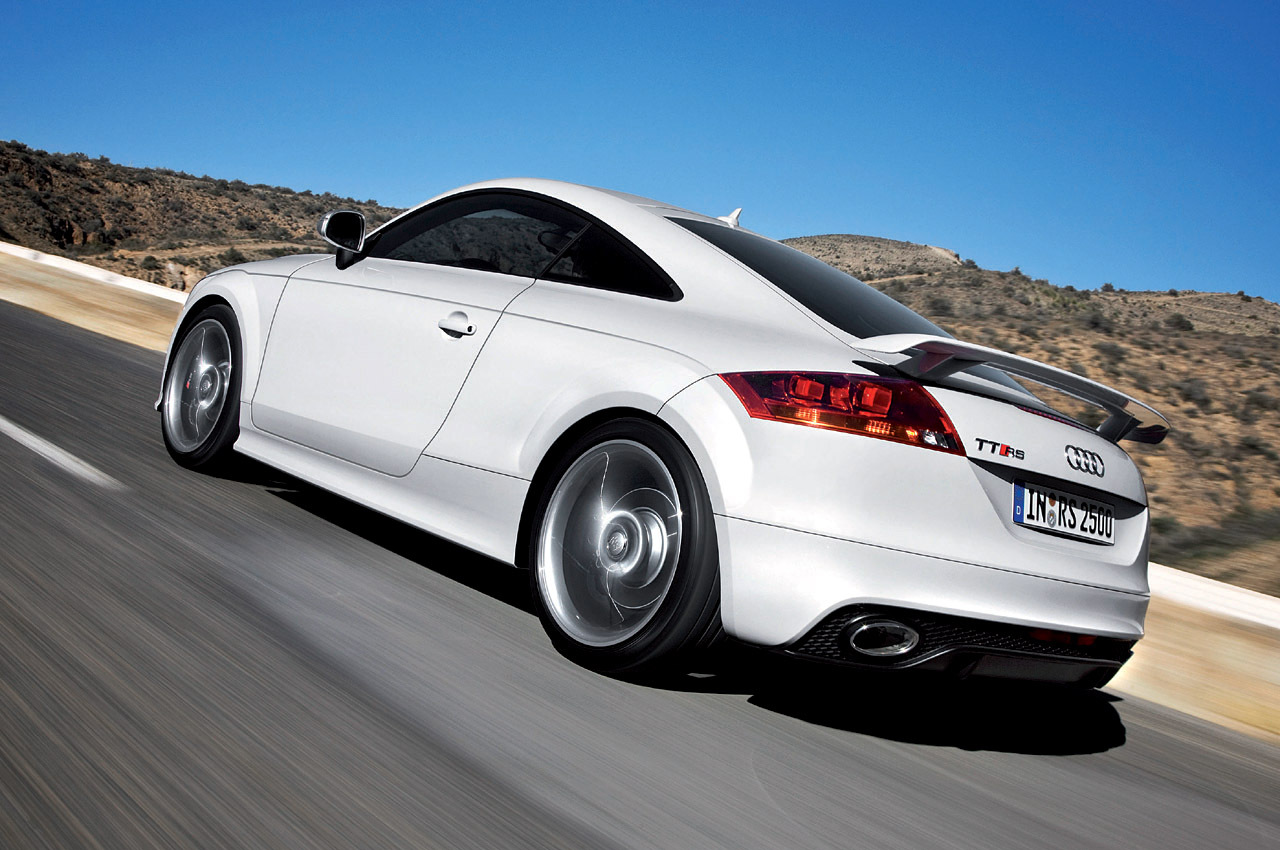 High speed down the motorway in a white Audi TTRS.