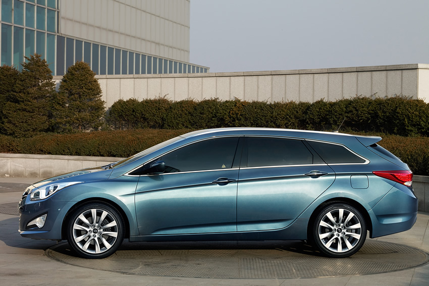 Beaut design flair and a smooth ride make the Hyundai i40 top-notch.