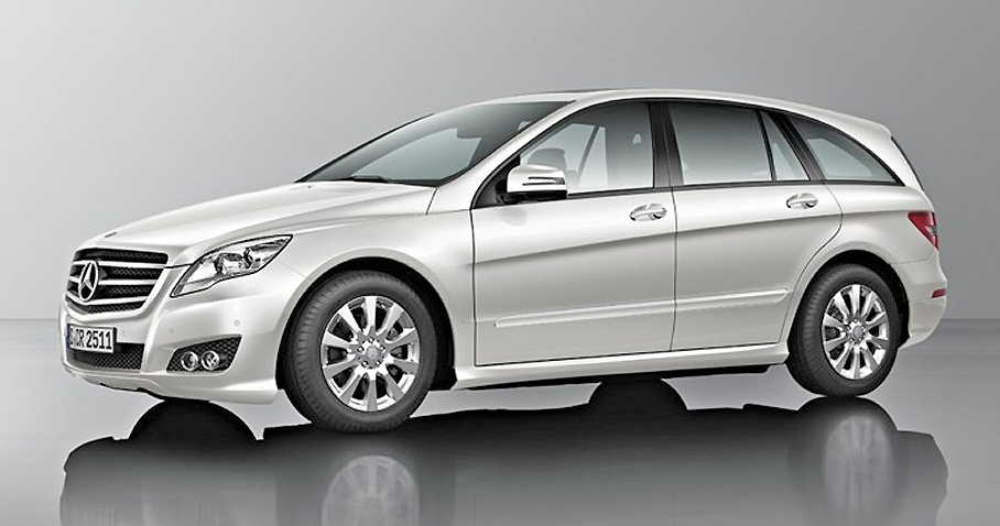 Long, loping lines and superb engines give the very quiet Mercedes Benz R-Class plenty to crow about. 