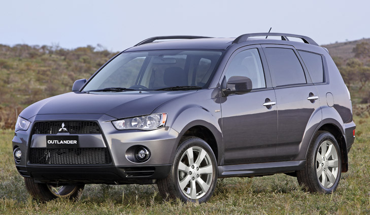 Comfortable and roomy, the Mitsubishi outlander is also very safe.