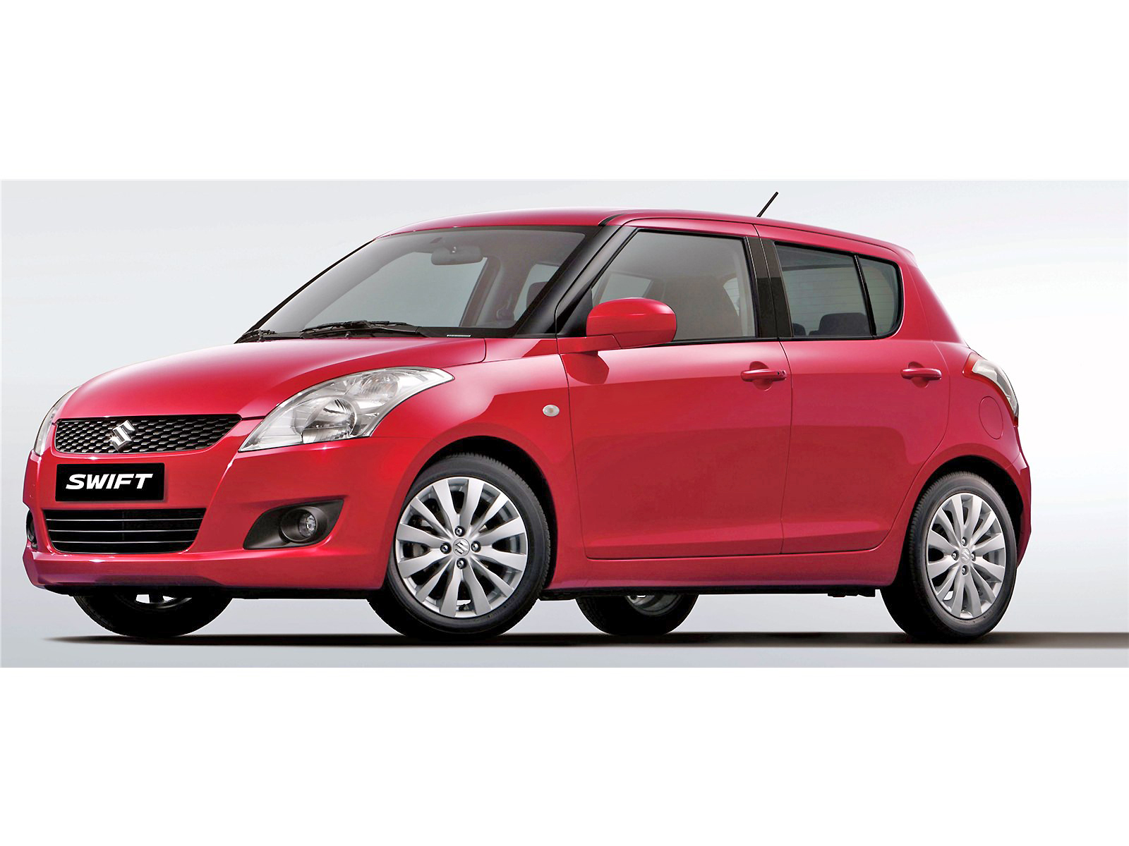 Suzuki Swift cars keep getting better and better. Racy lines and excellent detailing give the Suzuki Swift plenty of clout in a market dominated by small cars. 