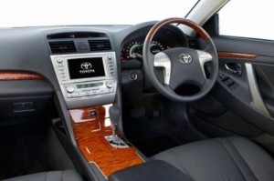 Toyota-Aurion-White-2011-Interior