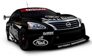 nissan-alitma-v8-supercar