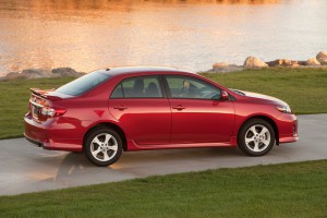 2013_toyota_corolla