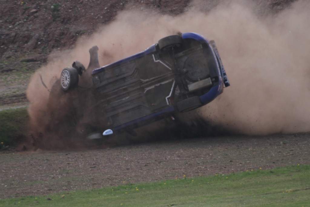 So that's what the underside of the car looks like... Photo Credit: BTCC.net