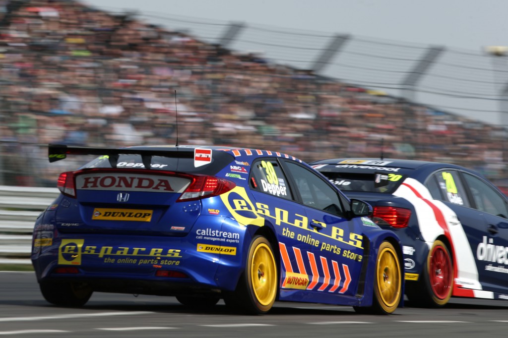 The bottom bread in the Pirtek sandwich, Jordan leading and Depper far, far down at the back. Image Credit: BTCC.net