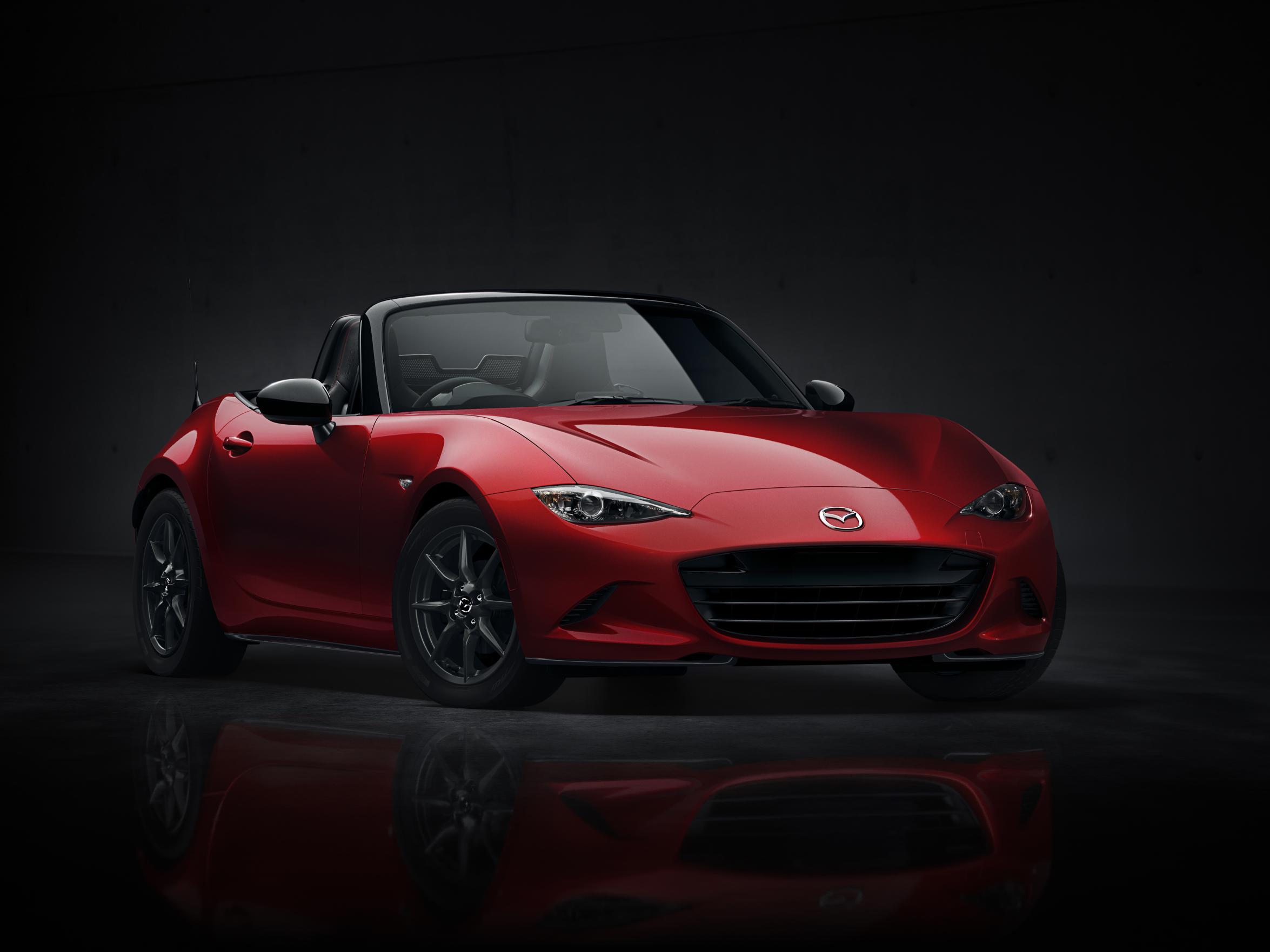892786_MX-5_2014_exterior_01__jpg300