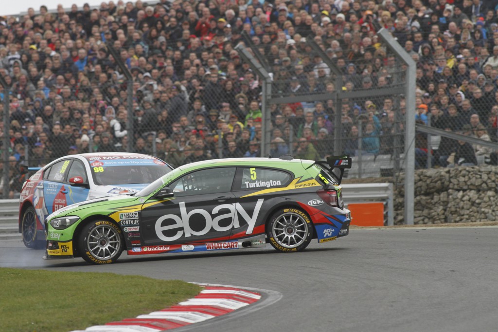 'I grow tired of your success Turkington, out of my way'. Image Credit: BTCC.net