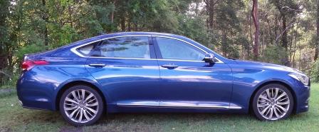 Hyundai Genesis Ultimate profile