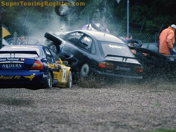 Ouch. Time to call for backup? Enter Will Hoy stage left. Image taken from: SuperTouringRegister.com