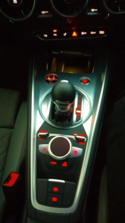 2015 Audi TT centre console