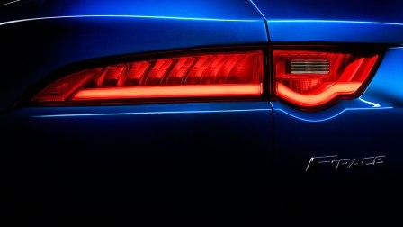 Jaguar F-Pace tail light