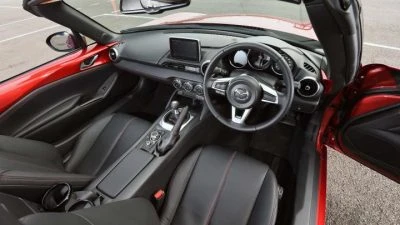 Mazda MX-5 1.5 Interior