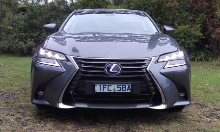 2016 Lexus GS450h front