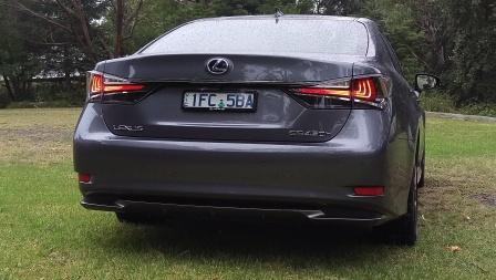 2016 Lexus GS450h rear