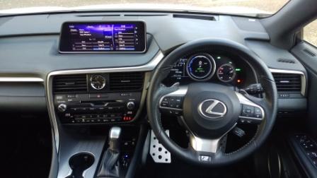2016 Lexus RX450h dash