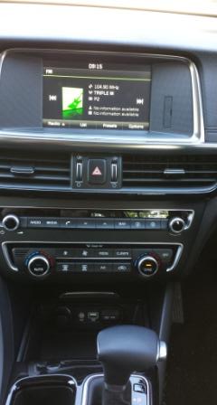 2017-my-kia-optima-si-centre-dash