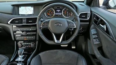 Infiniti Q30 Dash Design