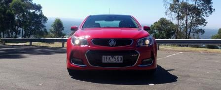 2016-vf2-holden-commodore-ss-v-redline-front2