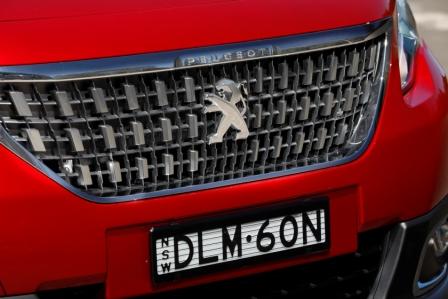 peugeot-2008-suv-active-18