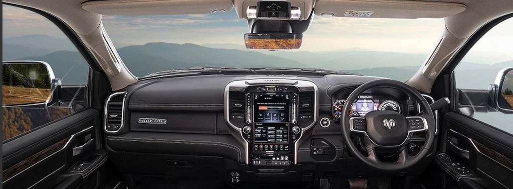 Interior of the 2023 RAM 3500 Laramie Heavy Duty