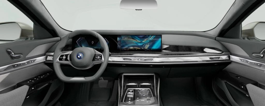 2023 BMW i7 interior