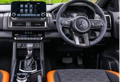 2024 Mitsubishi Triton interior