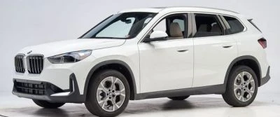 2024 BMW X1 SUV side view