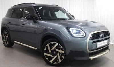 2024 Mini Countryman in grey, side view