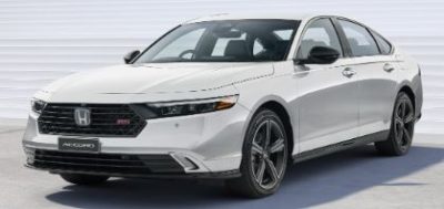 2024 Honda Accord e:HEV RS, side and front view