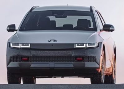2025 Hyundai IONIQ 5 front view with groovy square lights